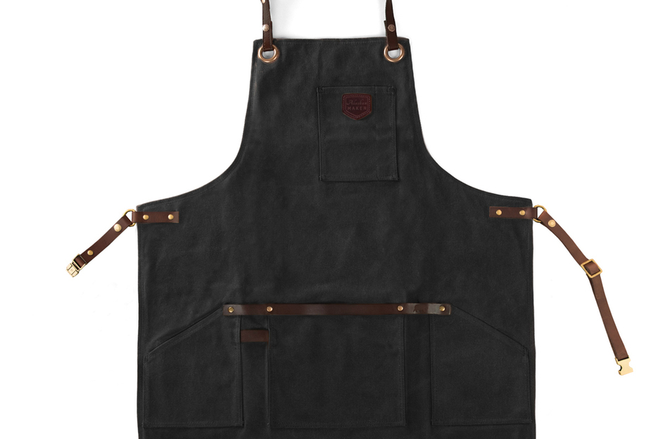 Tablier n° 547 cuir noir Tablier n° 547 cuir noir