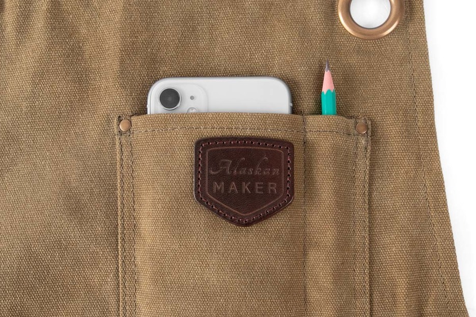 Alaskan Maker Tablier n° 547 cuir sable Alaskan Maker Tablier n° 547 cuir sable