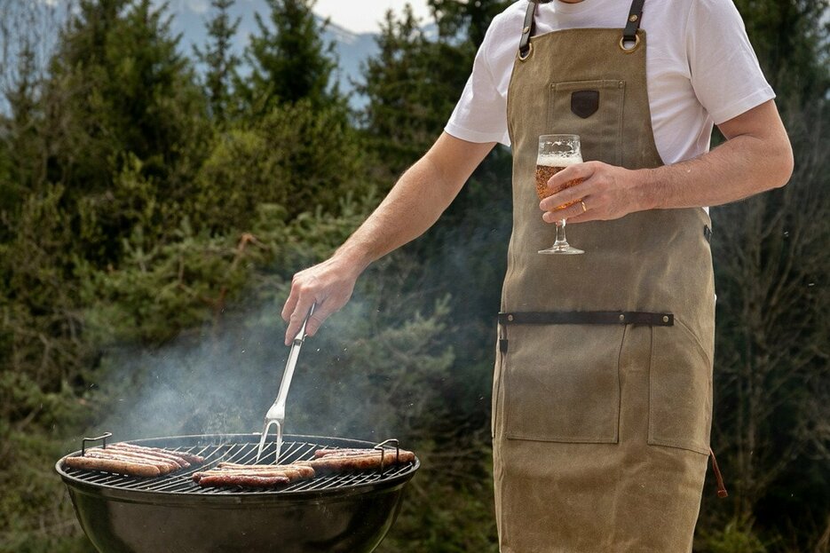 Alaskan Maker Tablier n° 547 cuir sable Alaskan Maker Tablier n° 547 cuir sable