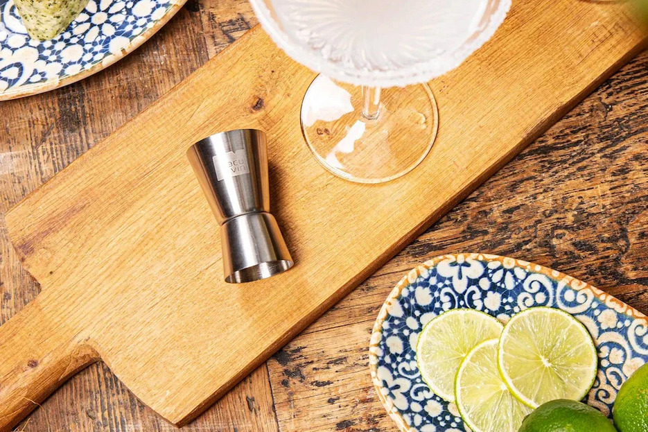 VACUVIN Doseur à cocktail Double 15/30 ml acier brossé VACUVIN Doseur à cocktail Double 15/30 ml acier brossé