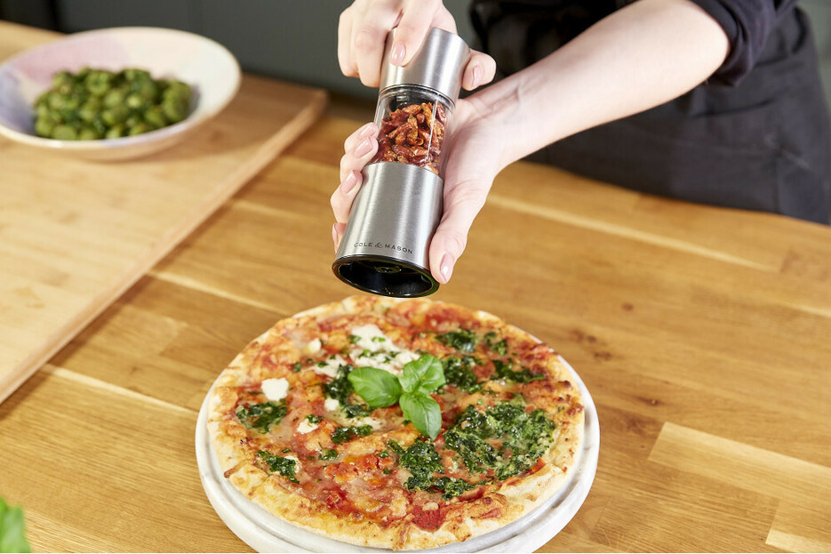 COLE & MASON COLE & MASON