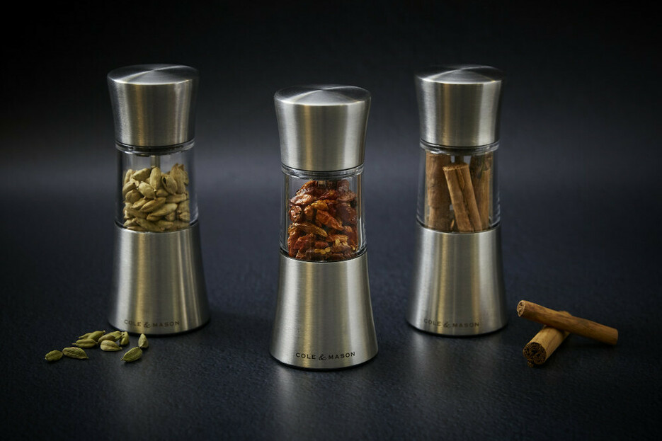 COLE & MASON COLE & MASON