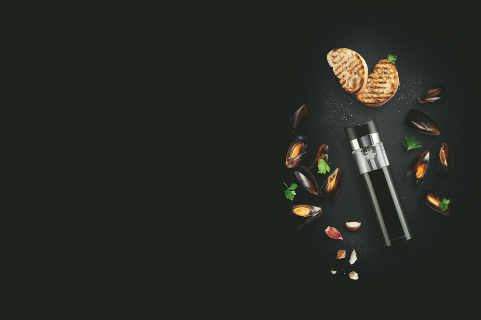 COLE & MASON COLE & MASON