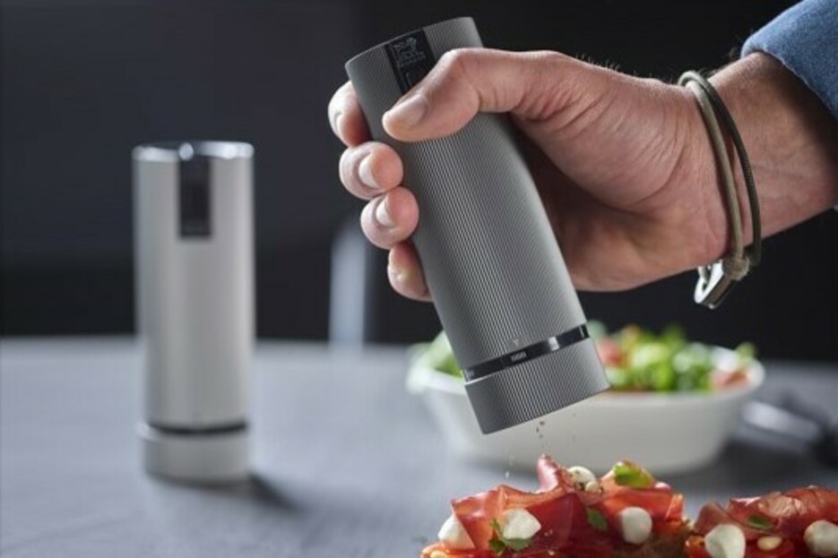 PEUGEOT moulin sel / poivre line électrique PEUGEOT moulin sel / poivre line électrique