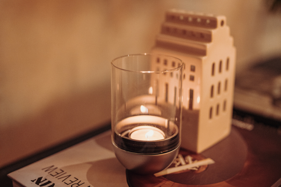 GRAVITY CANDLE GRAVITY CANDLE